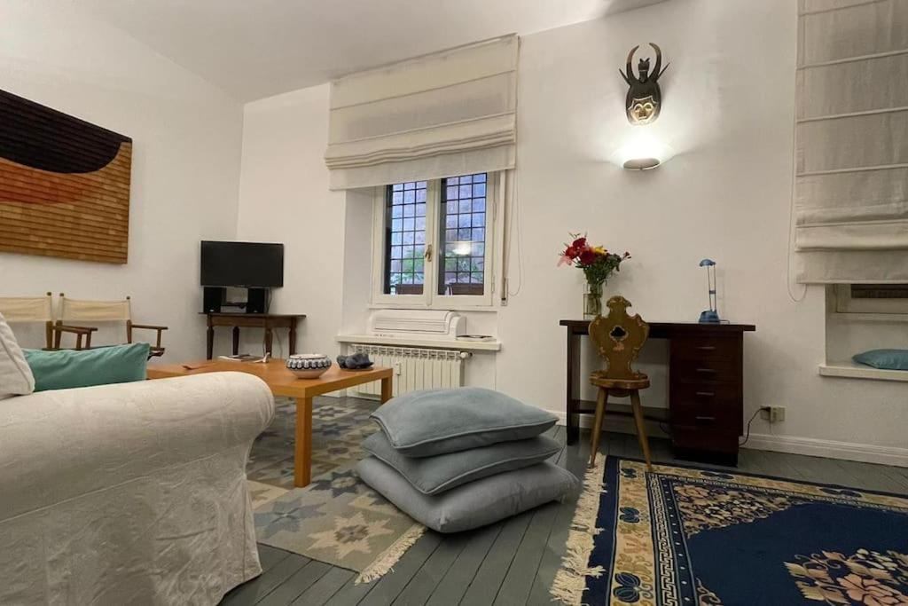 Vicolo San Trifone By Hili Apartment Roma Exterior foto